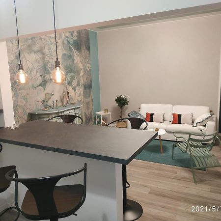 מודנה Aurora Flowers - Two Rooms And Free Parking Near Center And Train Station מראה חיצוני תמונה