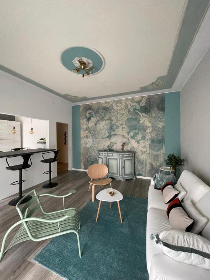 מודנה Aurora Flowers - Two Rooms And Free Parking Near Center And Train Station מראה חיצוני תמונה